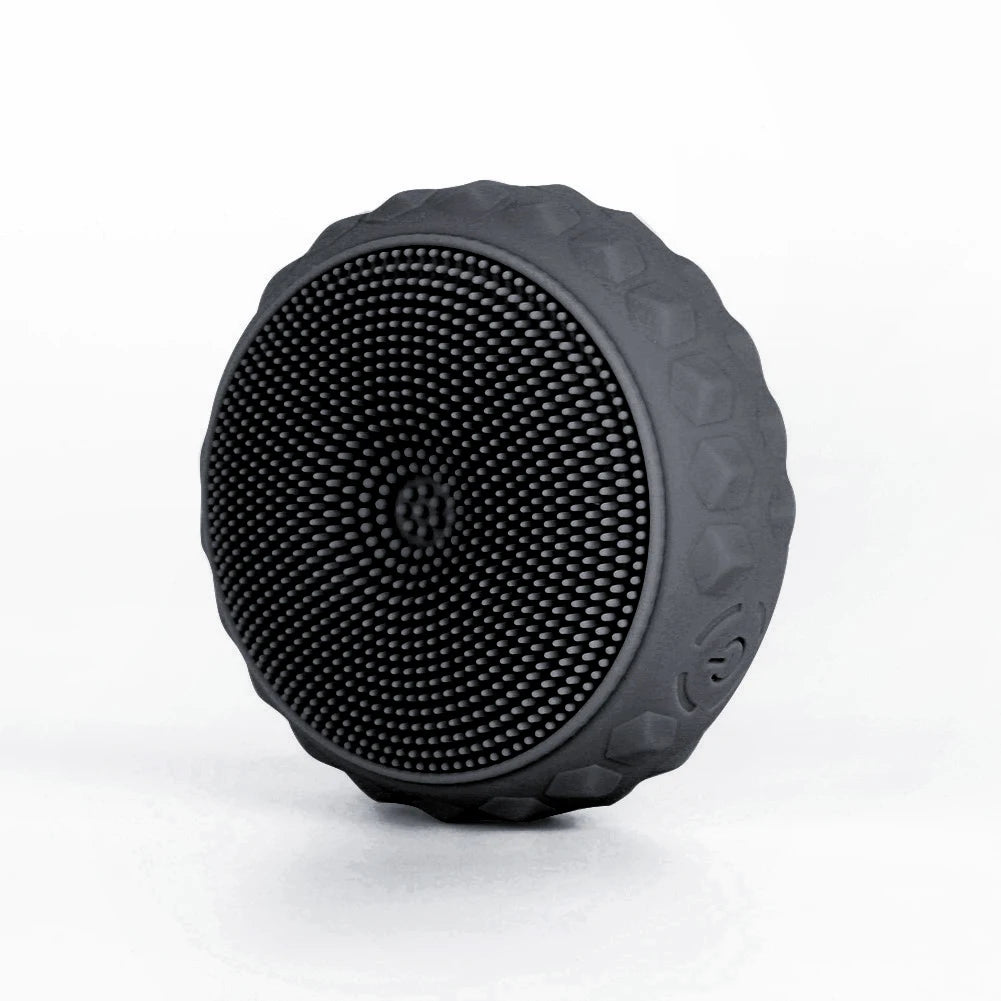 Facial Cleansing Brush Made with Ultra Hygienic Soft Silicone, Waterproof Sonic Vibrating Face Brush for Deep Cleansing, Gentle